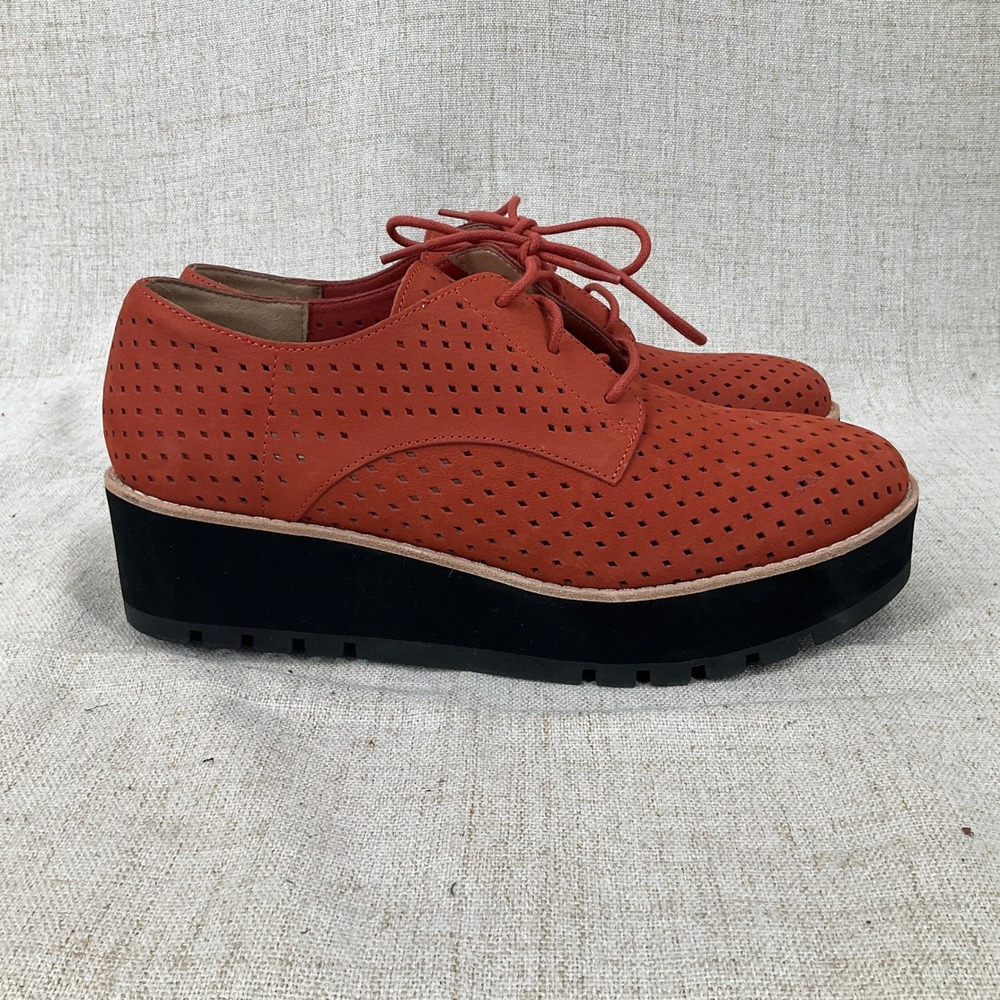 Eileen Fisher Platform Oxford Women 8 Orange Perforated Suede Flatform Classic - Picture 1 of 7